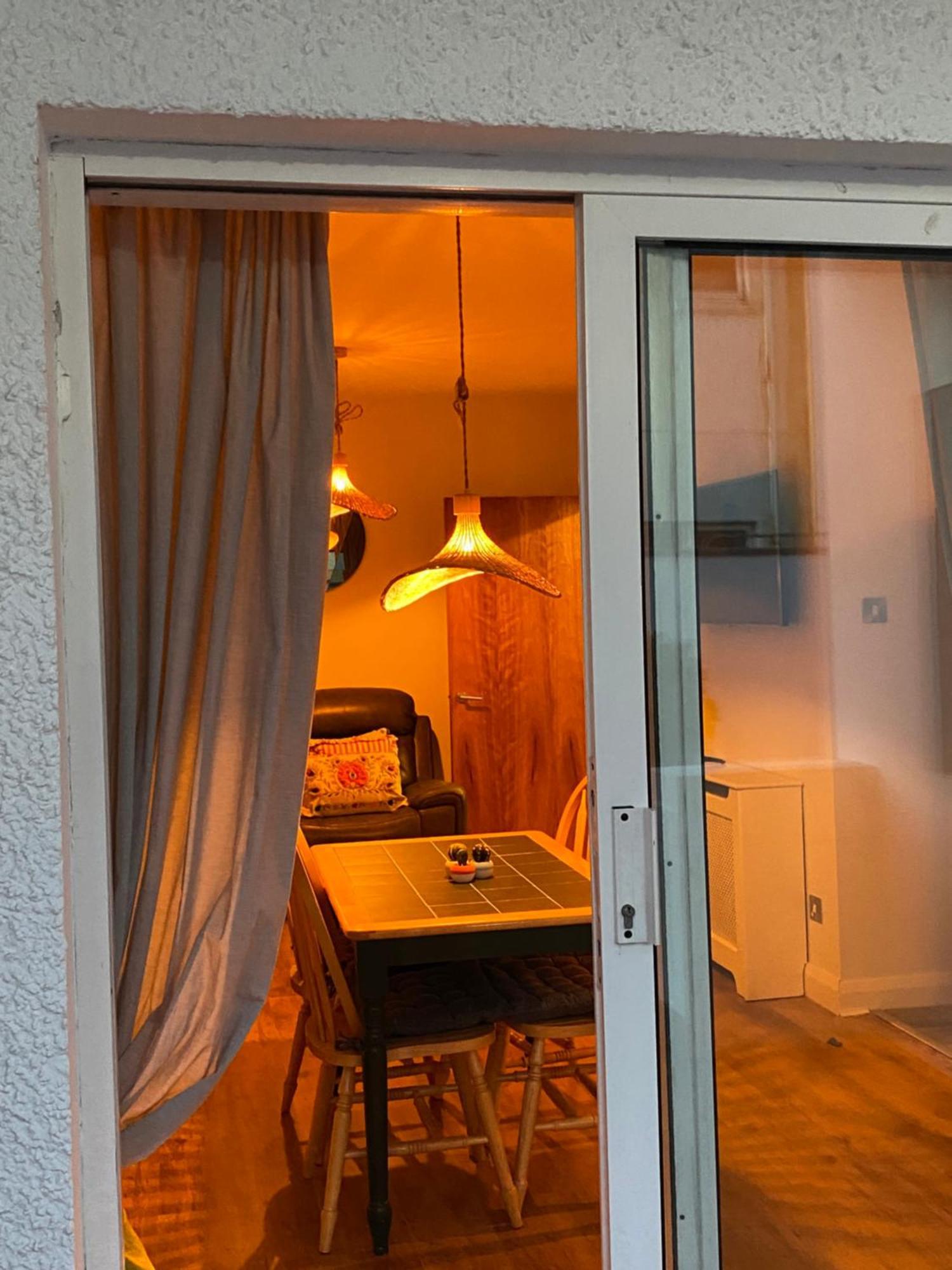 Harbour Sound Apartment, Ballycastle, Causeway Coast Екстер'єр фото