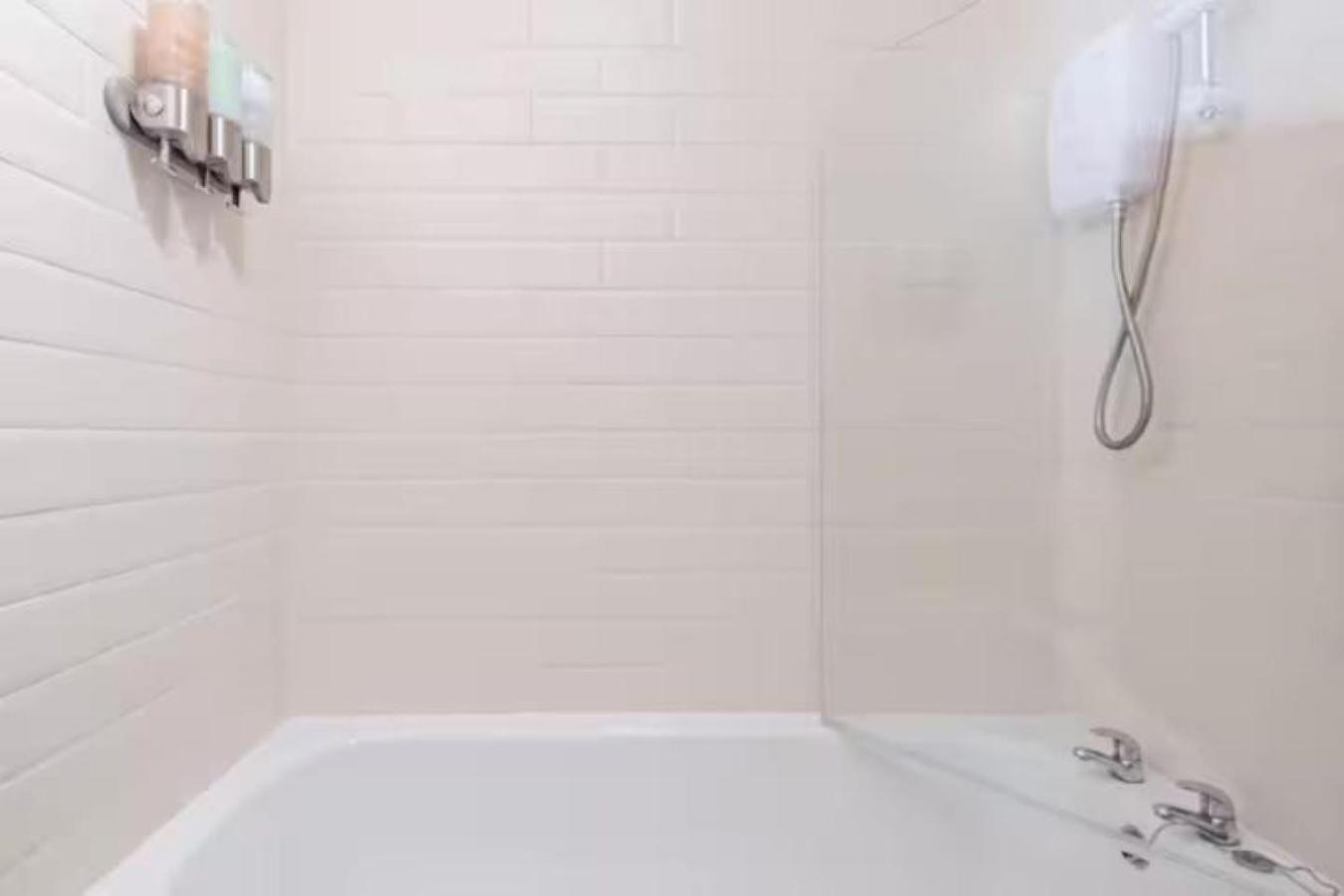 Harbour Sound Apartment, Ballycastle, Causeway Coast Екстер'єр фото